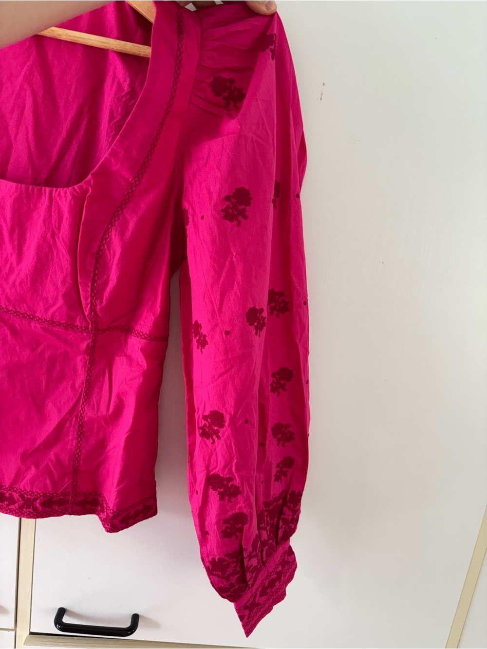Wilfred La Bohème Fuchsia Embroidered Peasant Blouse Cottagecore Puff Sleeves - Picture 3 of 12